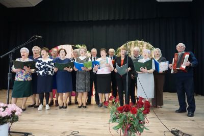 Seniorzy z Suśca świętowali wspólnie Dzień Kobiet i Mężczyzn [ZDJĘCIA]