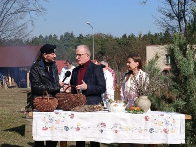 Tradycje wielkanocne z powiatu tomaszowskiego w nowym odcinku „Masz To W Lesie”