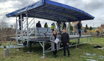 Gmina Tomaszów Lubelski przygotowuje się na sezon imprez. Jest nowa scena mobilna