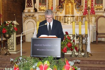 110 osób czytało Biblię bez przerwy. Maraton Biblijny w Tomaszowie Lubelskim [ZDJĘCIA]