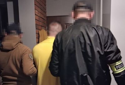 Poszukiwany 29-latek z gminy Susiec zatrzymany w Rzeszowie. W mieszkaniu miał narkotyki
