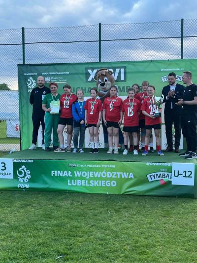 Brąz dla SP w Podhorcach w Pucharze Tymbarku. Lena Kłak z 21 golami!