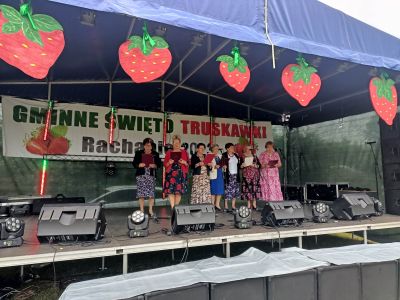 X Gminne Święto Truskawki w Rachaniach. Będą koncerty, konkursy i zabawa plenerowa
