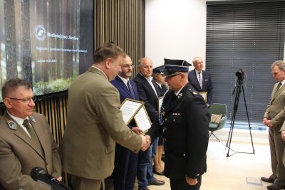 Strażacy z gminy Susiec docenieni po pożarze Puszczy Solskiej