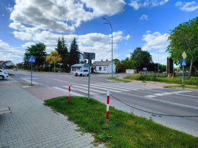 Tomaszów Lubelski: 15-latka potrącona przez 16-latka na przejściu dla pieszych