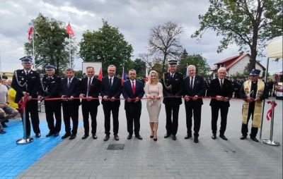 Nowa remiza i samochód dla OSP Wierszczyca. Inwestycja za prawie 2,5 mln zł [FOTO]