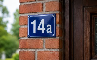 Brak numeru na domu może opóźnić pomoc. Właścicielom grozi też kara