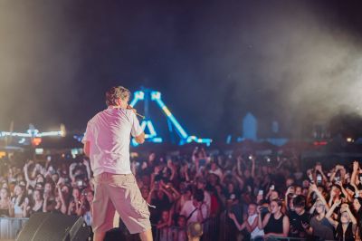 Jarmark św. Wawrzyńca w Bełżcu za nami. Ronnie Ferrari porwał tłumy [ZDJĘCIA]