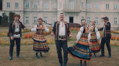 LORDtl zaprezentował „Roztoczański romans”. Zobacz teledysk