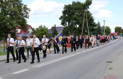 Wieńce, muzyka i wspólna zabawa. Tak wyglądały dożynki w Bełżcu [ZDJĘCIA]