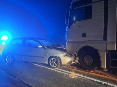 Miała blisko 1,5 promila. Czołowo zderzyła się z ciężarówką