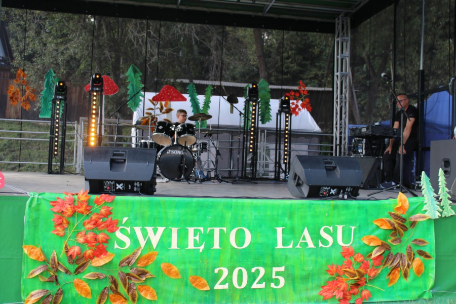 Dzień Lasu w Rogóźnie-Kolonii w 2025 roku. Fot. GOK Tomaszów Lubelski