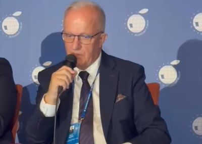 Henryk Karwan o sytuacji szpitali powiatowych. „Może niech wszystko będzie państwowe”