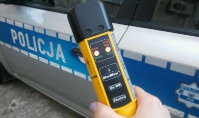 Na widok radiowozu nagle się zatrzymał. Miał ponad 0,5 promila