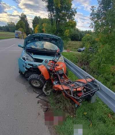 12-latek na quadzie zderzył się z autem. Do szpitala zabrał go śmigłowiec LPR