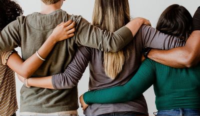 Uczniowie będą wspierać rówieśników. Peer Support w tomaszowskiej „Budowlance"