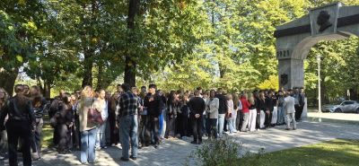 Próbna ewakuacja w „Bartoszu”. Uczniowie ćwiczyli procedury bezpieczeństwa