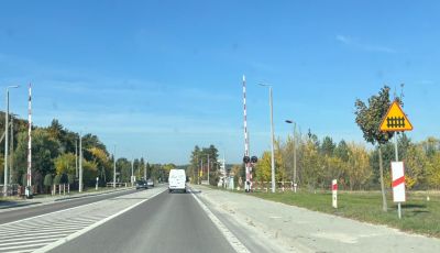 Wjechał pod zamykające się rogatki w Bełżcu. Dostał 2 tys. zł mandatu